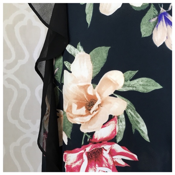 *CLEARANCE* Floral Chiffon Resort Maxi Dress - Picture 6 of 8